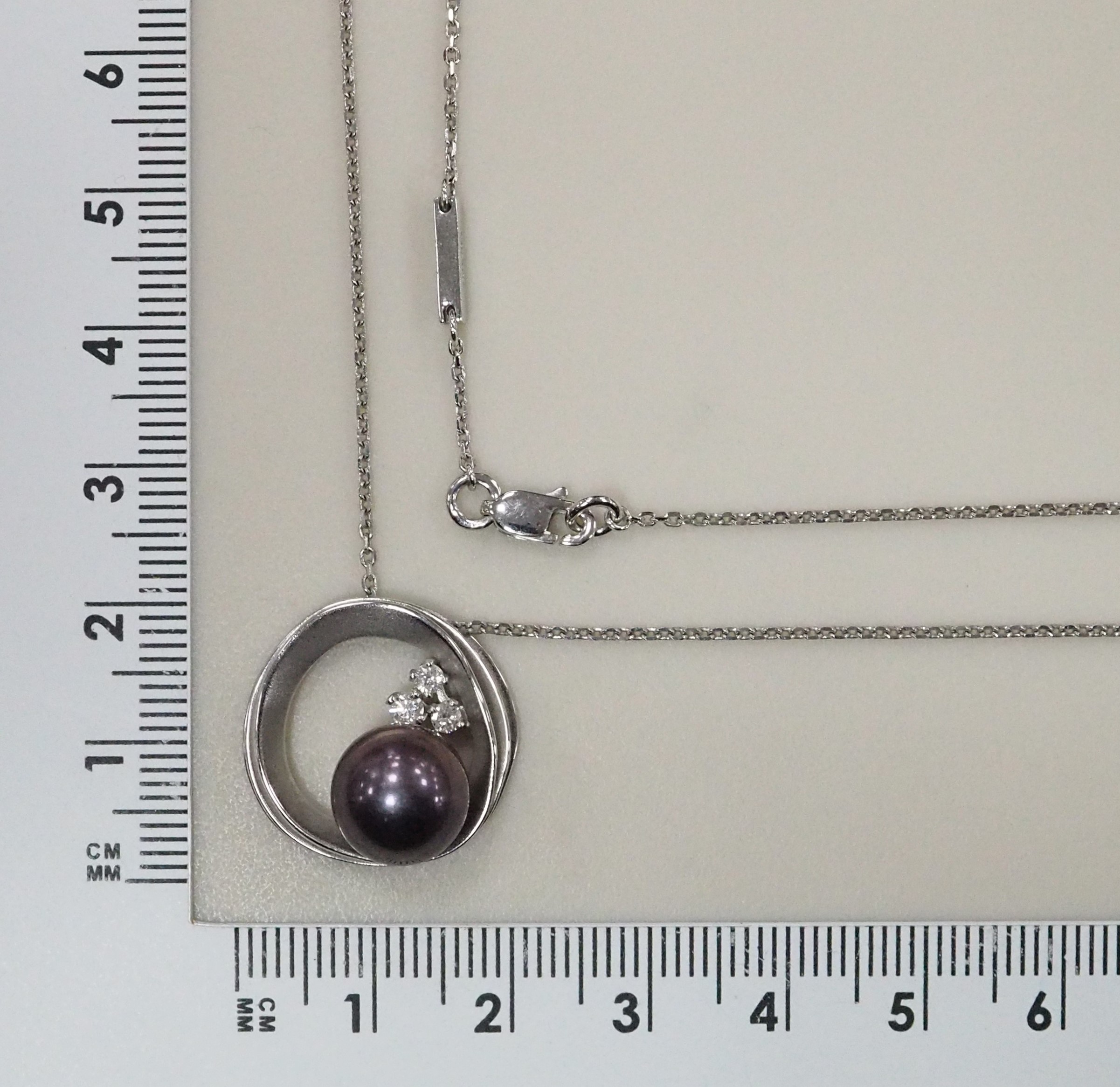 10712-000197 Колье (Au 585)